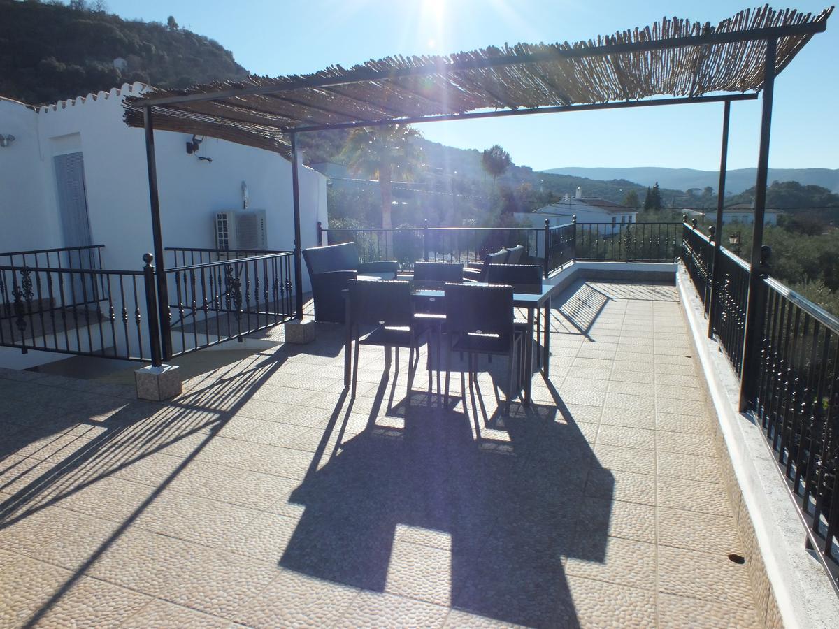 Kayenne Holiday Rentals Иснахар Экстерьер фото